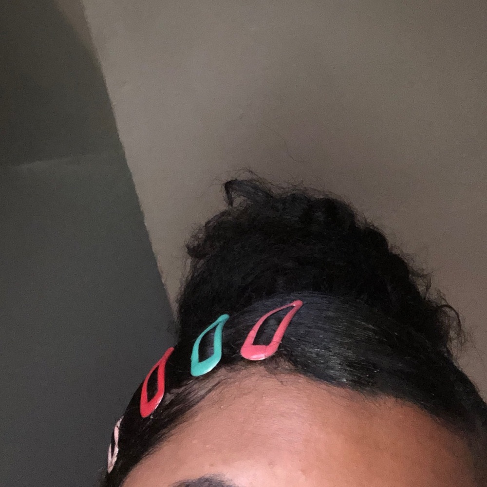 Meet your Posher, Dinabel